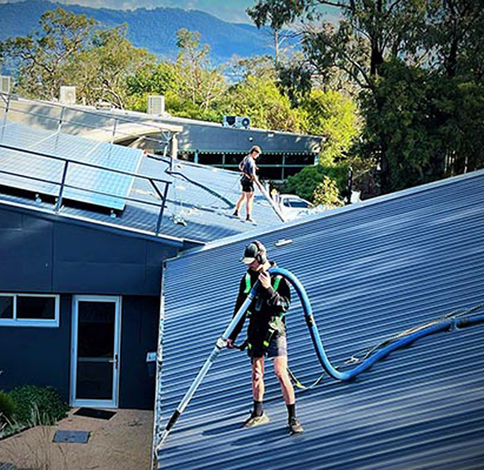 Best Vacuum Gutter Cleaning Service in Melbourne