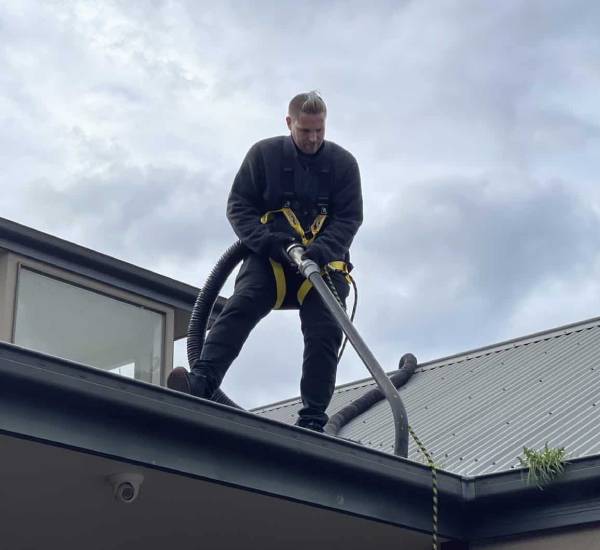 Gutter Cleaning Services in Melbourne